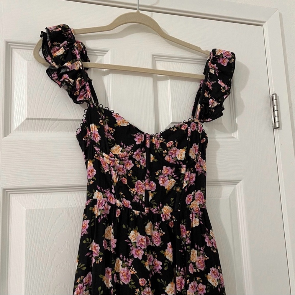 ASTR Wedelia Bustier Dress Black Floral - Picture 2 of 4